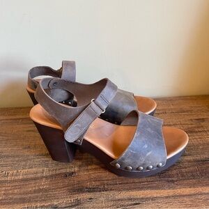 Mila Paoli Brown Leather Velcro Strap Wood Clog Sandals